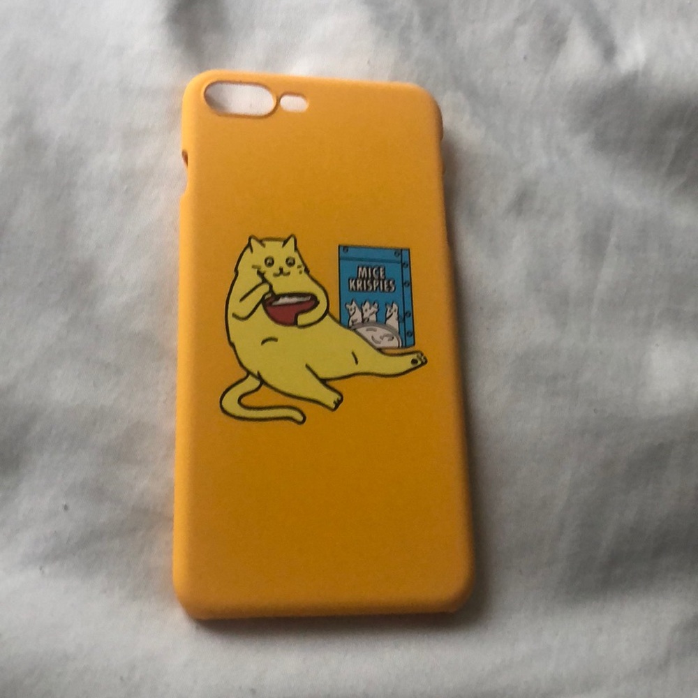 Phone case - Picture 2 of 5